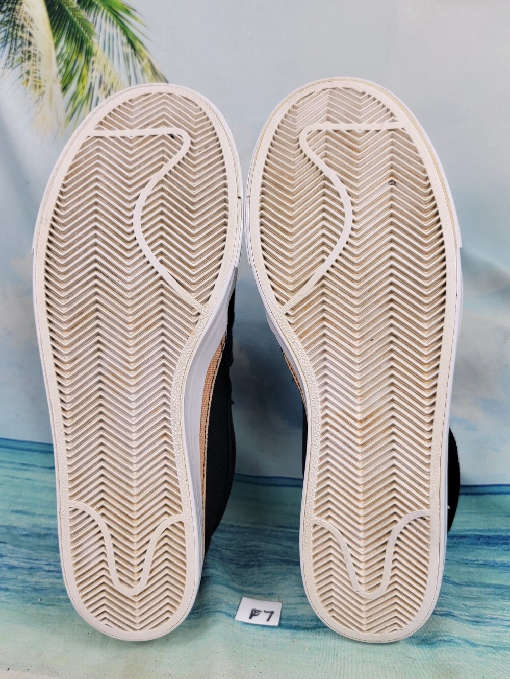 Nike Court Legacy Slip-On Sneakers Womens 9 - Picture 8 of 9